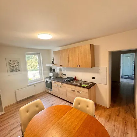 Apartment Zimmervermietung Donea Schönebeck