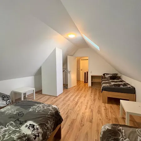 Apartment Zimmervermietung Donea Schönebeck
